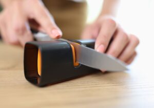 השחזת סכינים